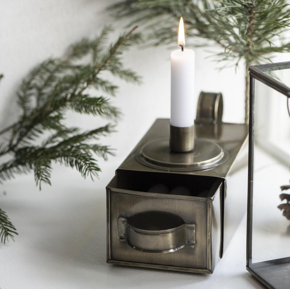 Ljusstake, Låda mässing