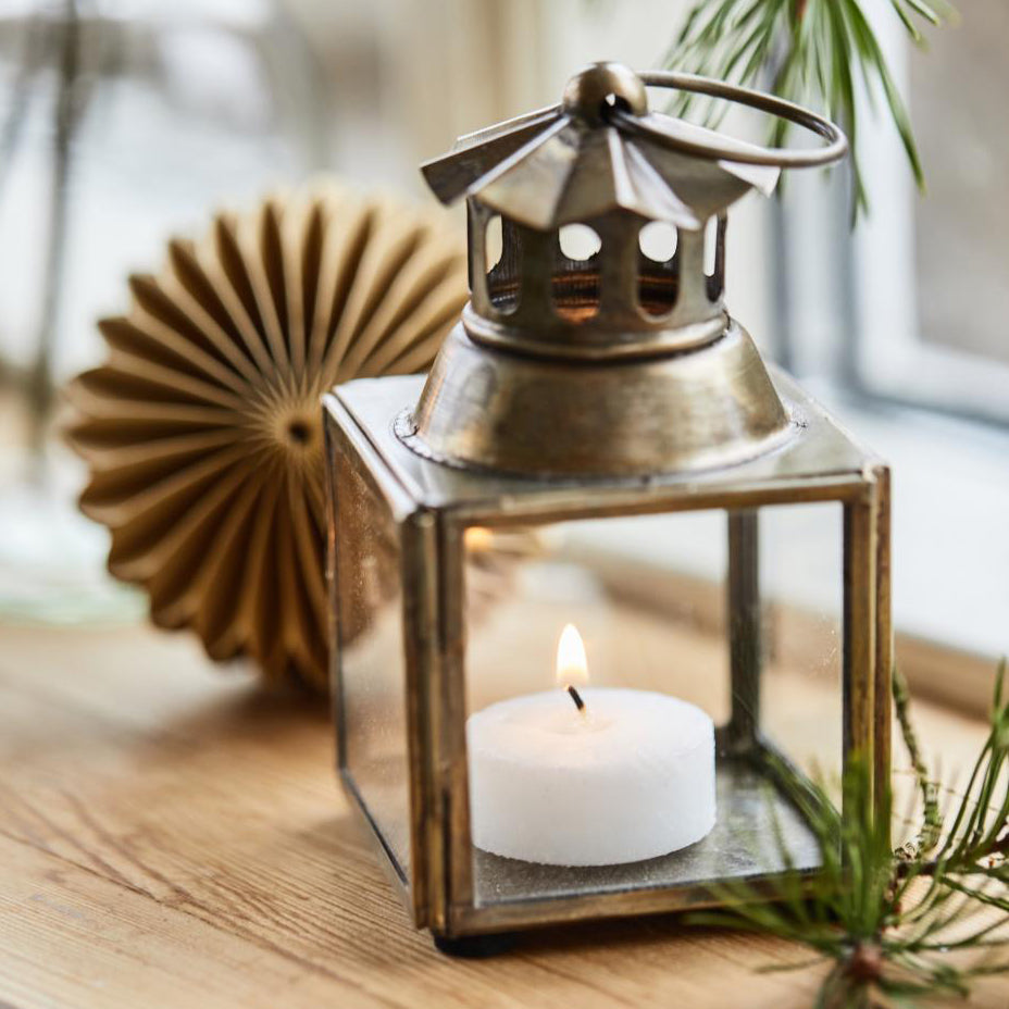 Lykta, mässing skorsten